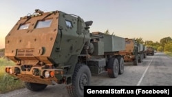 Американские реактивные системы залпового огня HIMARS. Запорожское направление. 4 июля 2022. Фото Генштаба ВСУ